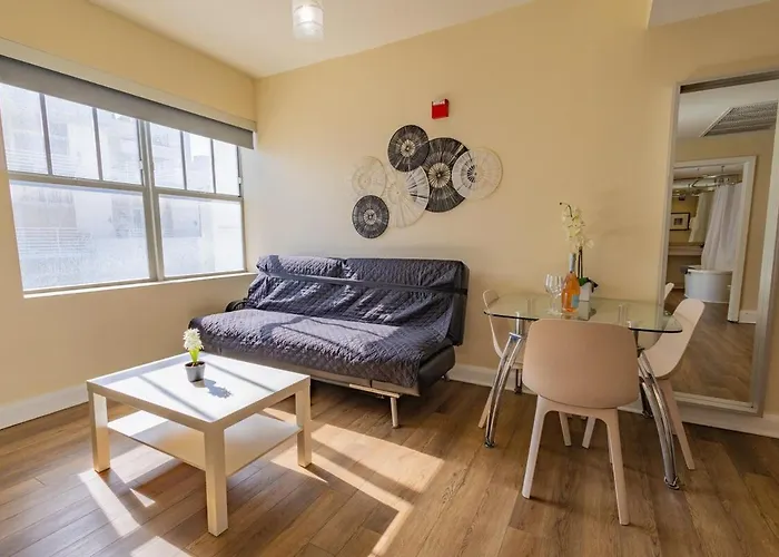 Amazing 1 Bedroom With Rooftop Pool D304